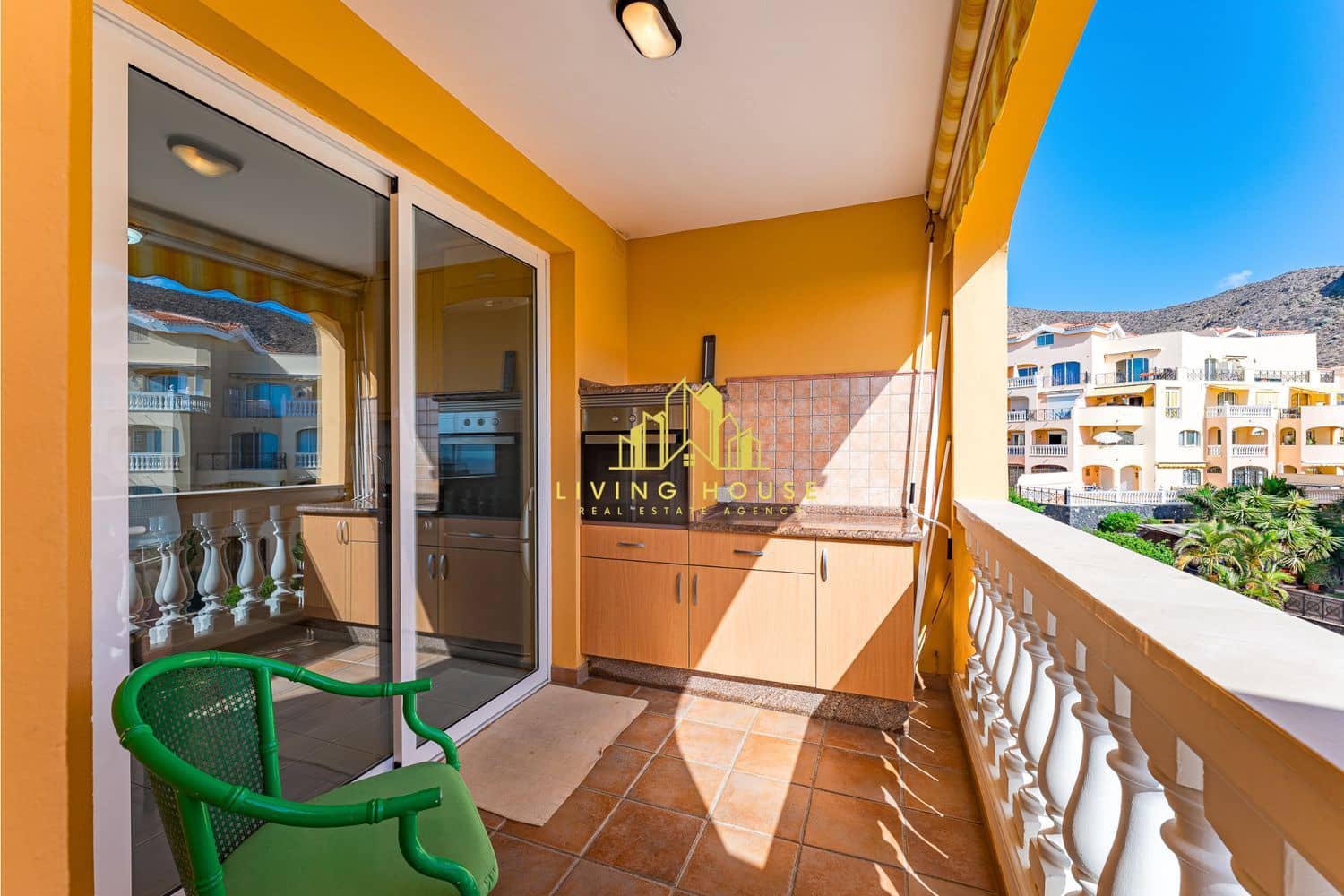 4 soverom Leilighet til salgs i Los Cristianos med svømmebasseng garasje - € 1 250 000 (Ref: 10158052)