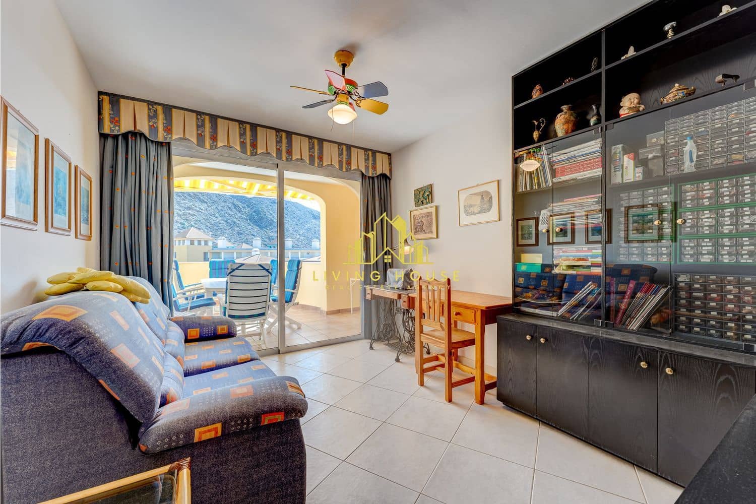 4 soverom Leilighet til salgs i Los Cristianos med svømmebasseng garasje - € 1 250 000 (Ref: 10158052)
