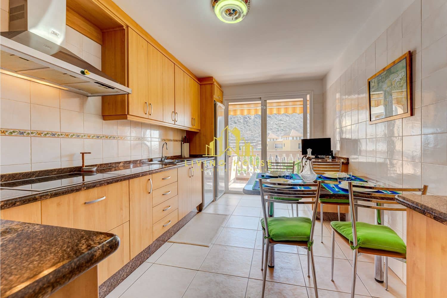 4 soverom Leilighet til salgs i Los Cristianos med svømmebasseng garasje - € 1 250 000 (Ref: 10158052)