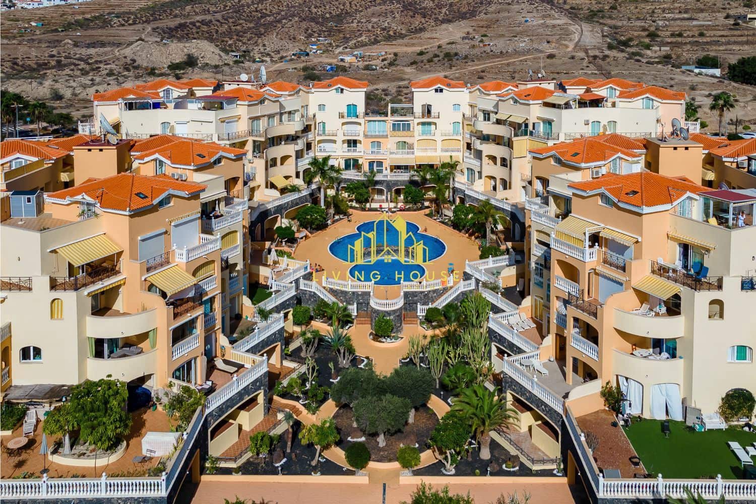 4 soverom Leilighet til salgs i Los Cristianos med svømmebasseng garasje - € 1 250 000 (Ref: 10158052)