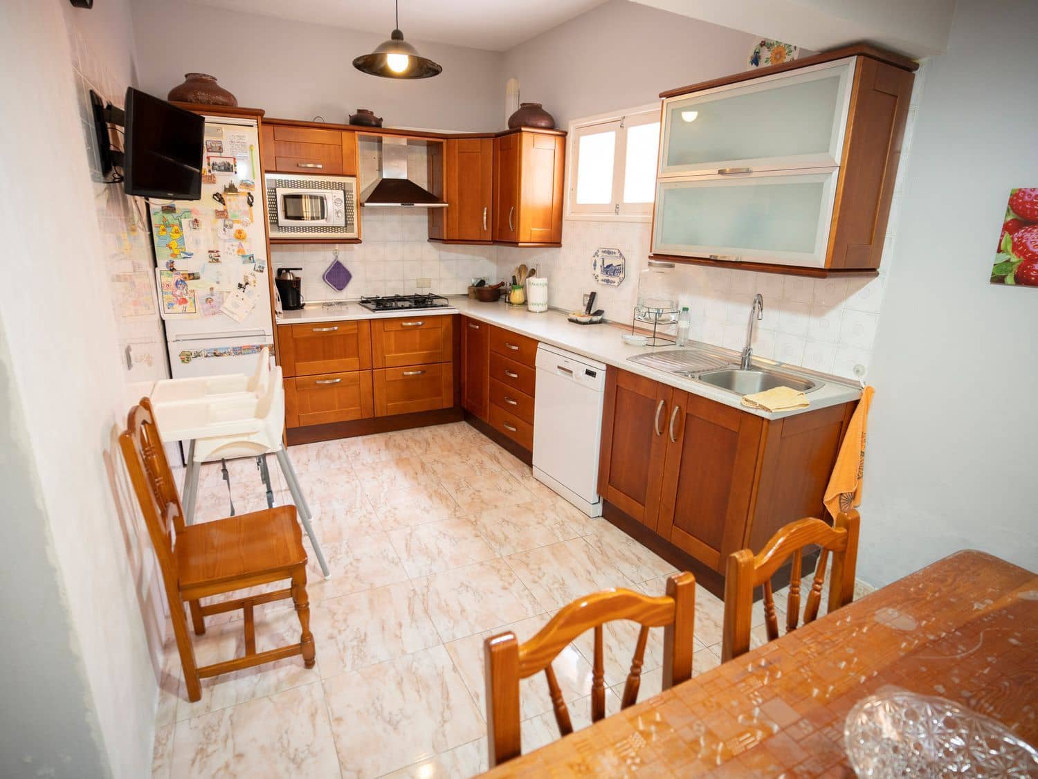 5 bedroom Villa for sale in Guimar with garage - € 469,000 (Ref: 10158054)