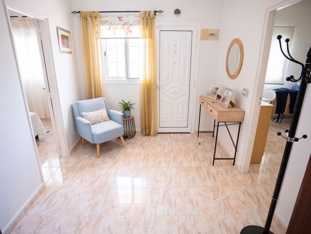 Chalet de 5 habitaciones en Güímar en venta con garaje - 469.000 € (Ref: 10158054)