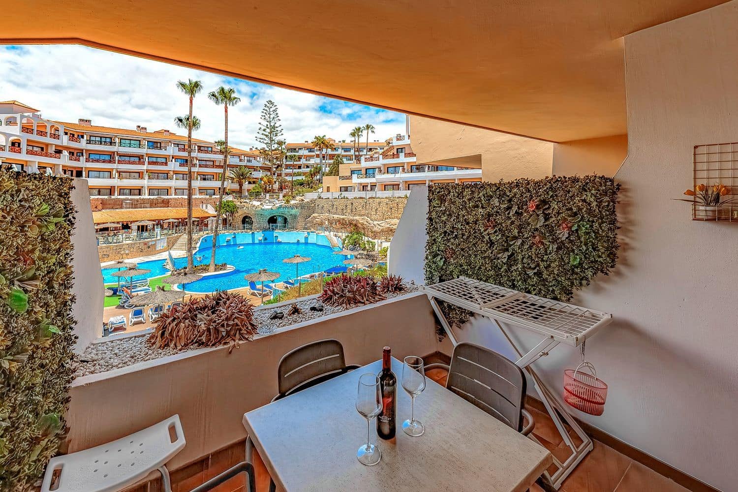 1 bedroom Apartment for sale in San Miguel de Abona with pool garage - € 211,000 (Ref: 10158055)