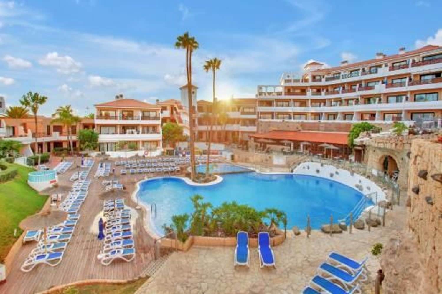 Apartamento de 1 habitación en San Miguel de Abona en venta con piscina garaje - 260.000 € (Ref: 10158056)