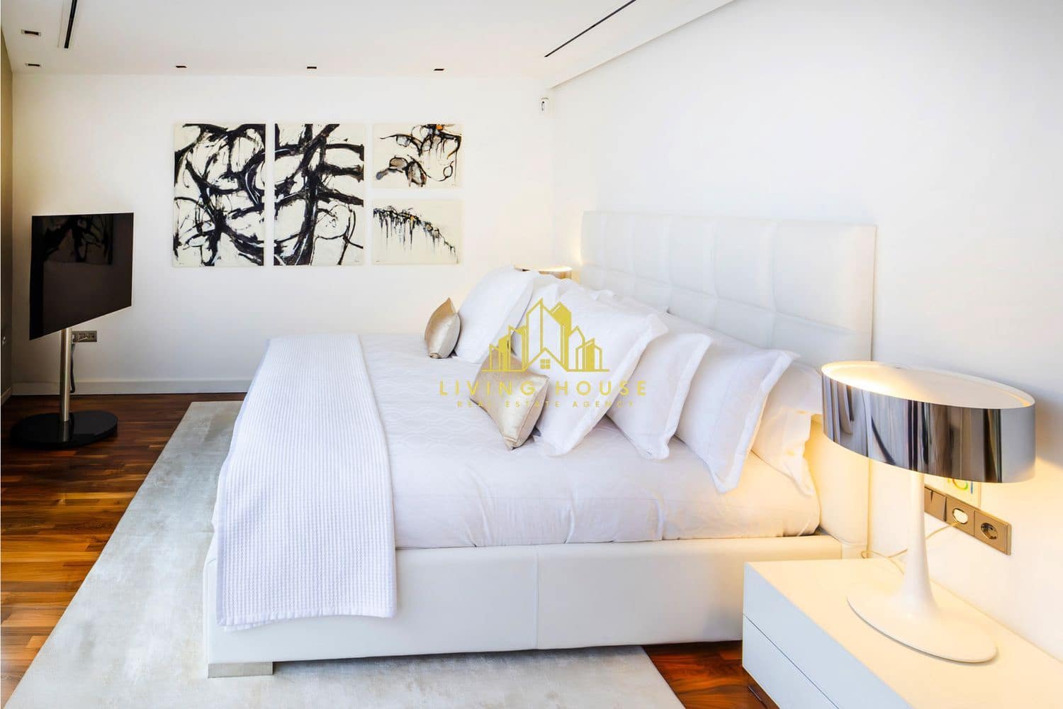 2 bedroom Apartment for sale in Palm-Mar with pool garage - € 745,000 (Ref: 10158060)