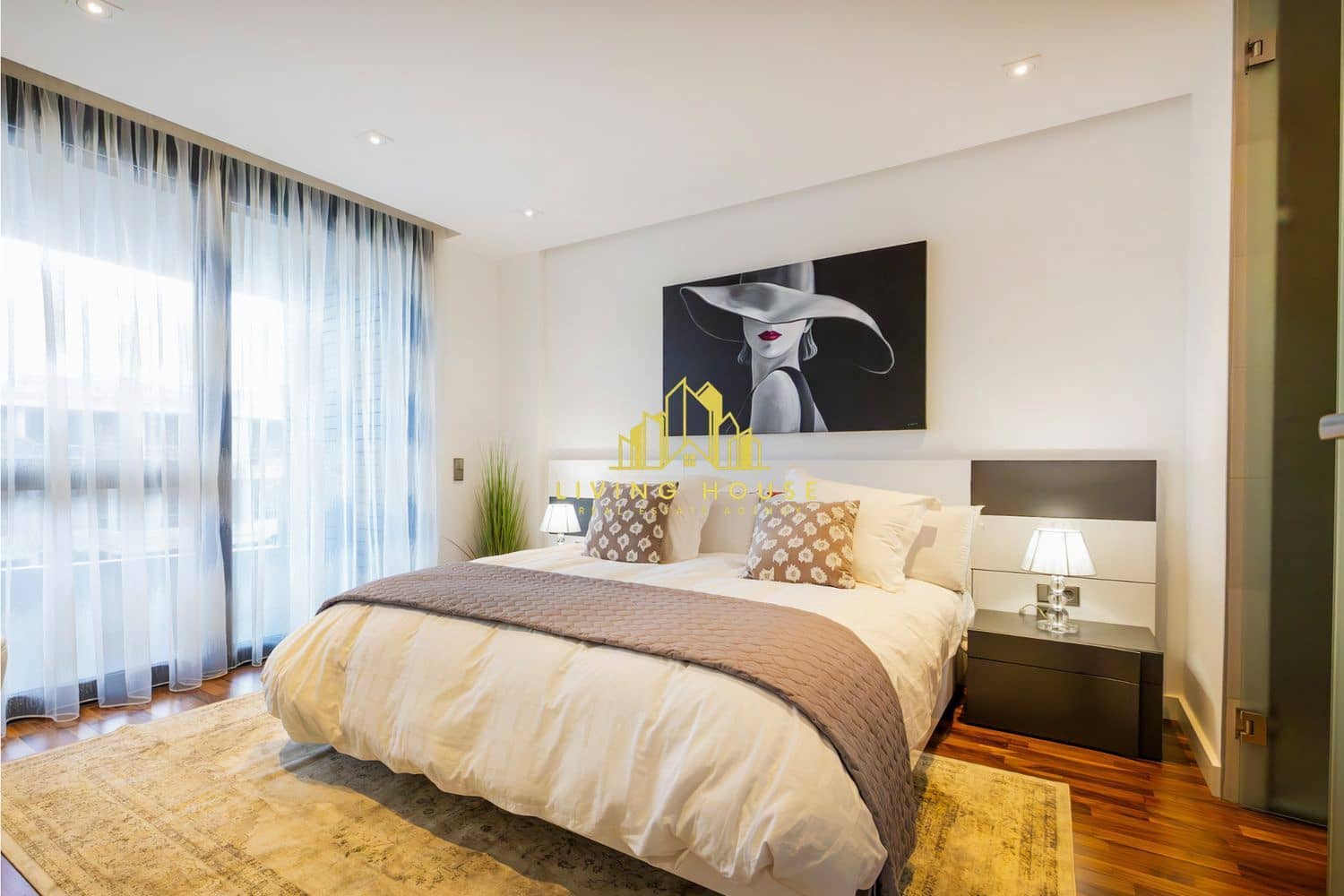 2 bedroom Apartment for sale in Palm-Mar with pool garage - € 745,000 (Ref: 10158060)