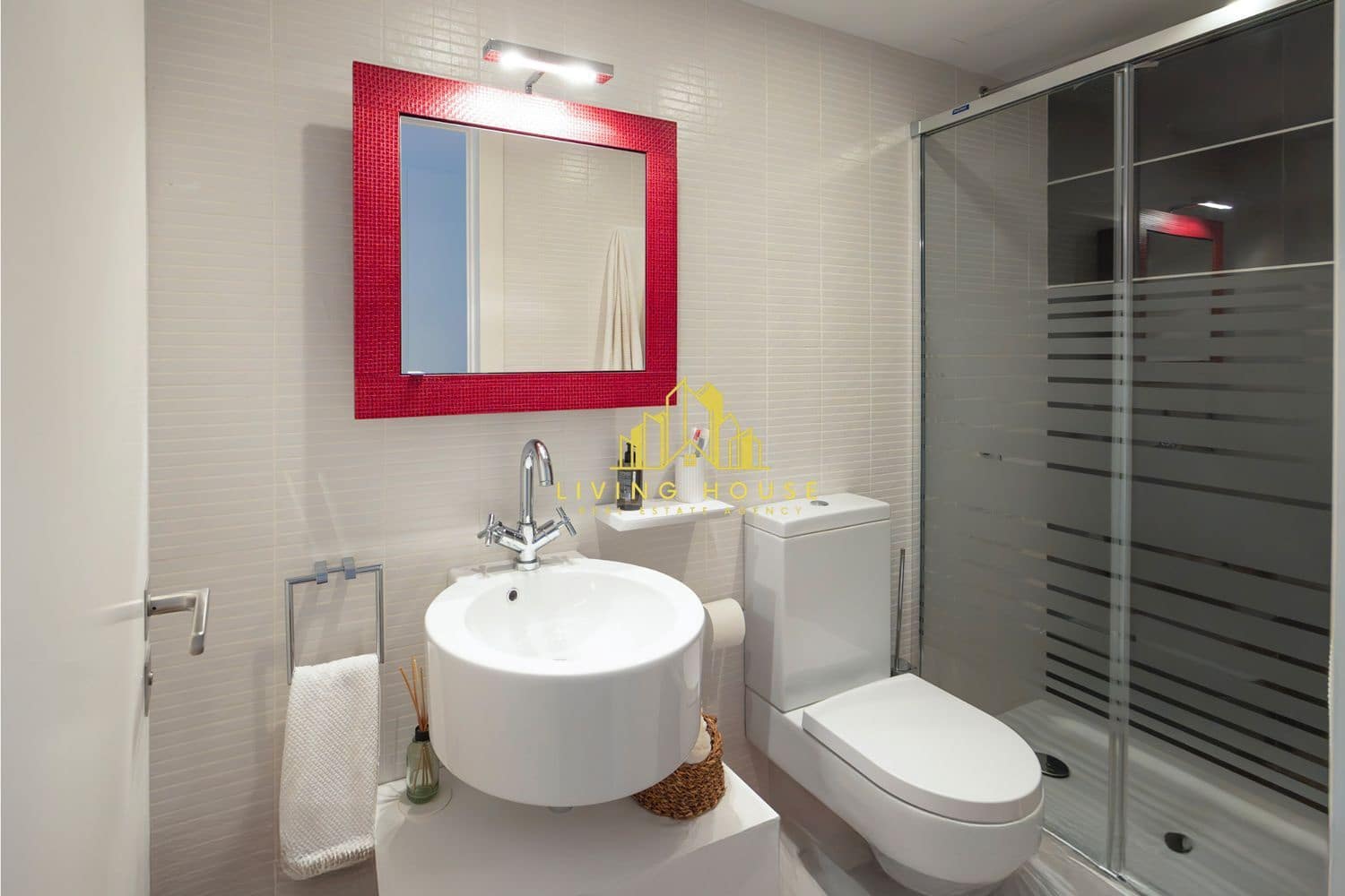 2 bedroom Apartment for sale in Palm-Mar with pool garage - € 745,000 (Ref: 10158060)