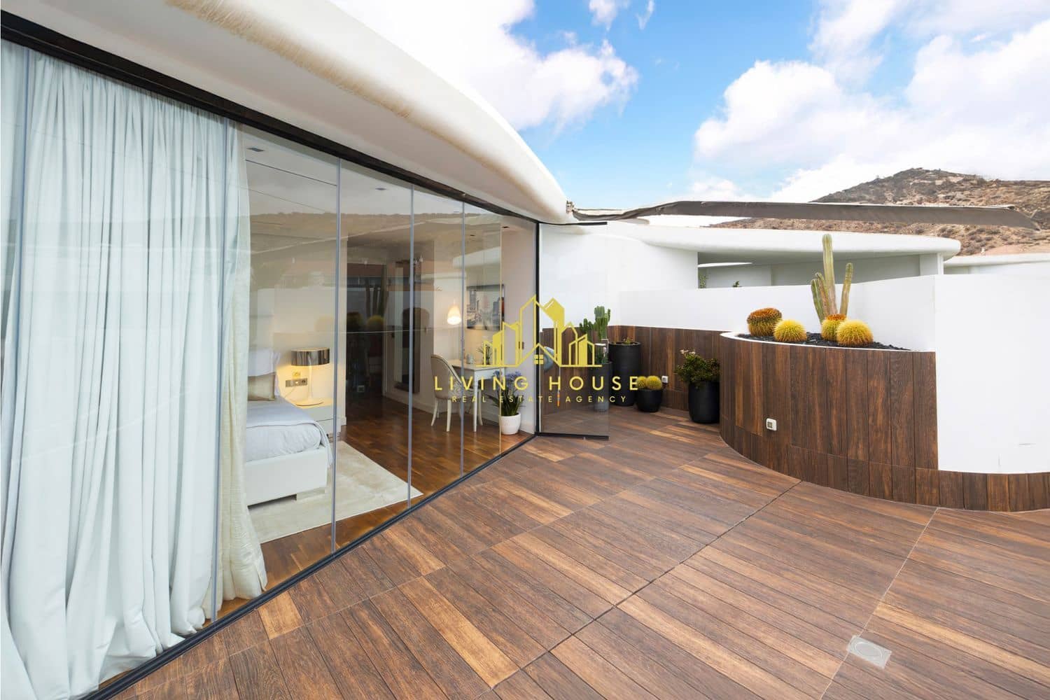 2 bedroom Apartment for sale in Palm-Mar with pool garage - € 745,000 (Ref: 10158060)