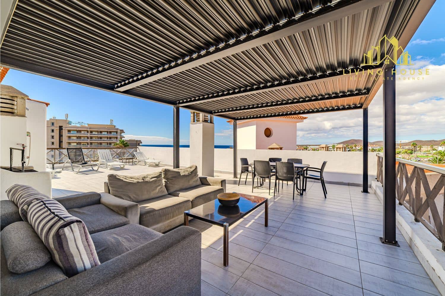 2 soveværelse Lejlighed til salg i San Miguel de Abona med swimmingpool garage - € 440.000 (Ref: 10158061)