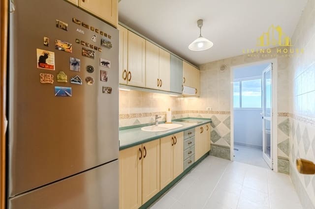 2 soverom Leilighet til salgs i Arona med svømmebasseng garasje - € 311 000 (Ref: 10158062)