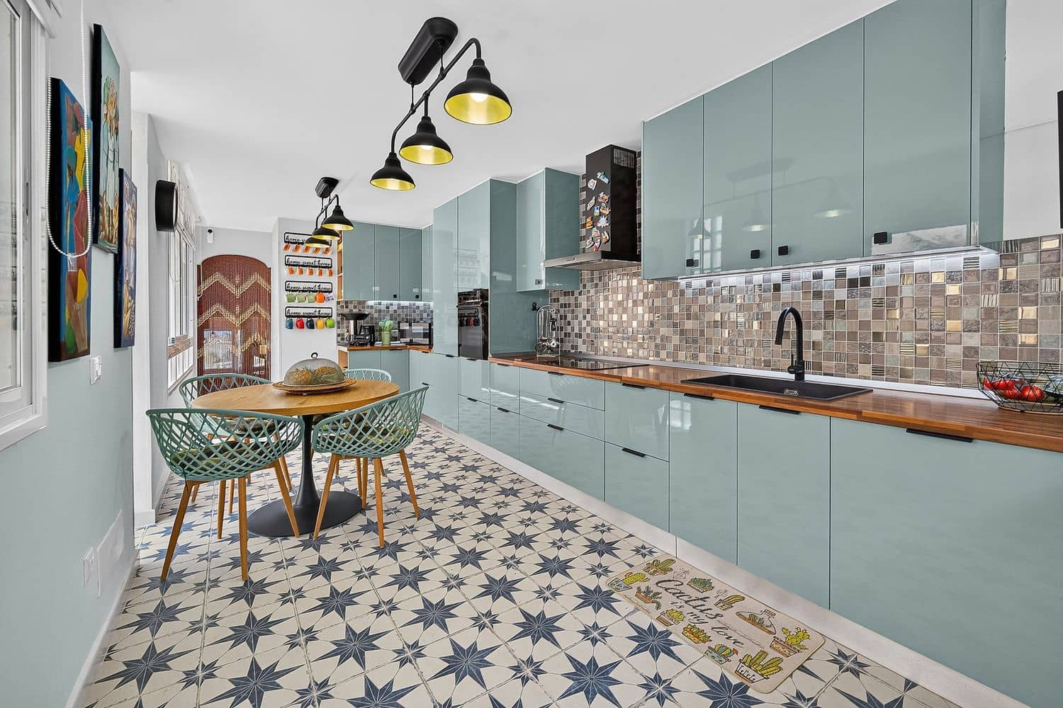 3 soverom Hus til salgs i Chayofa med svømmebasseng garasje - € 769 000 (Ref: 10158063)