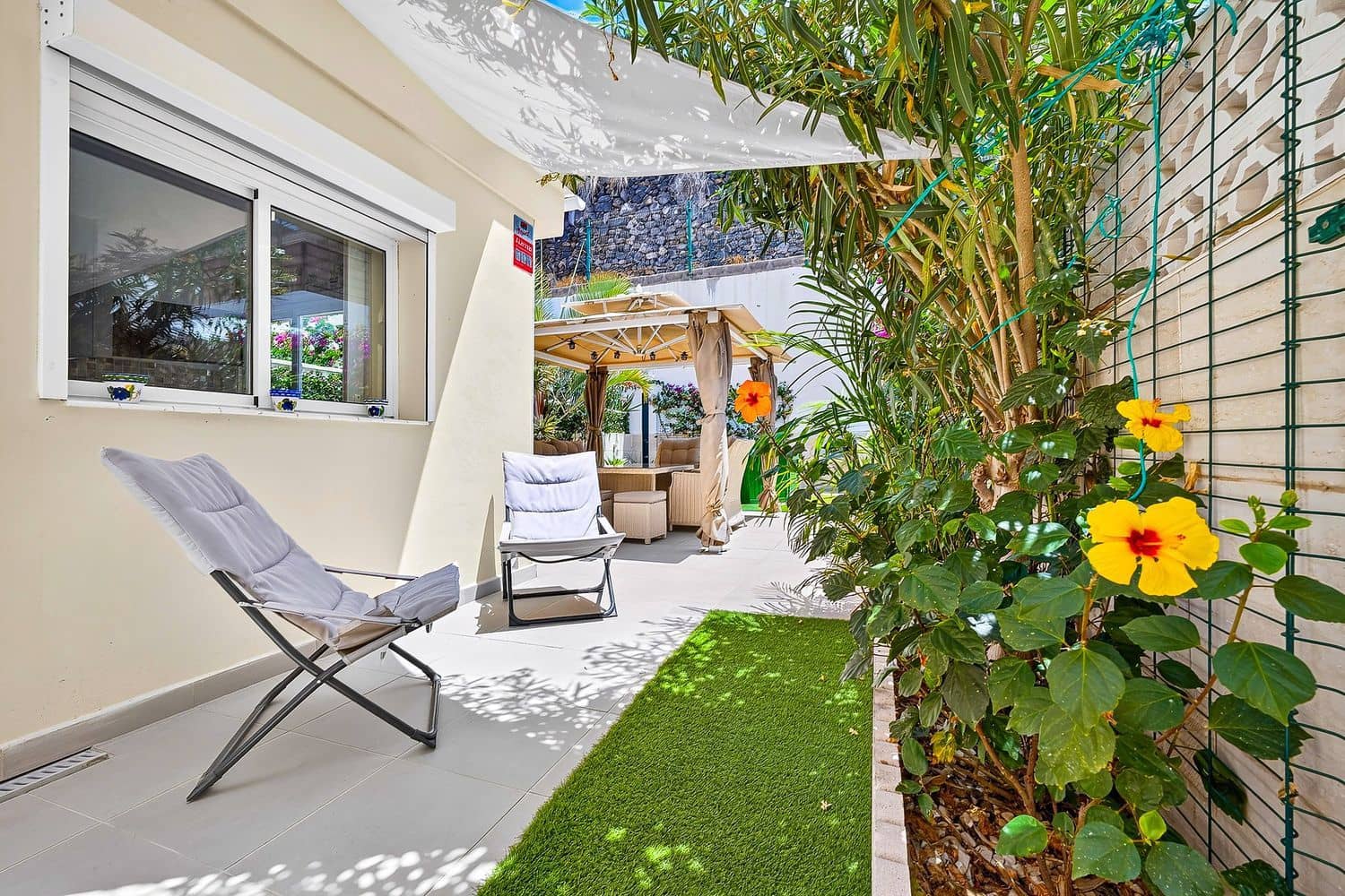 3 soverom Hus til salgs i Chayofa med svømmebasseng garasje - € 769 000 (Ref: 10158063)
