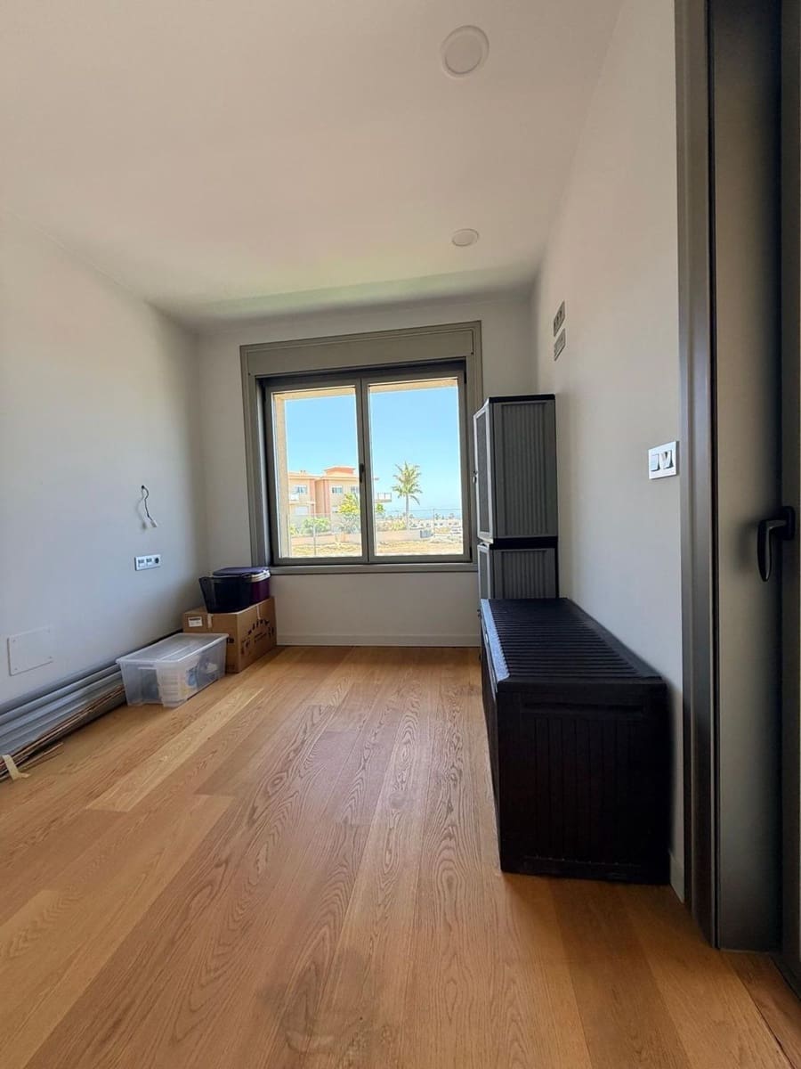 4 soverom Villa til salgs i San Miguel de Abona med svømmebasseng garasje - € 795 000 (Ref: 10158064)