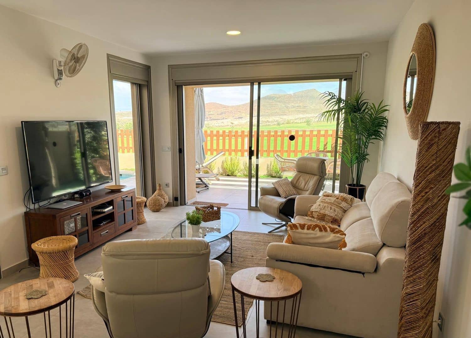 4 soverom Villa til salgs i San Miguel de Abona med svømmebasseng garasje - € 795 000 (Ref: 10158064)