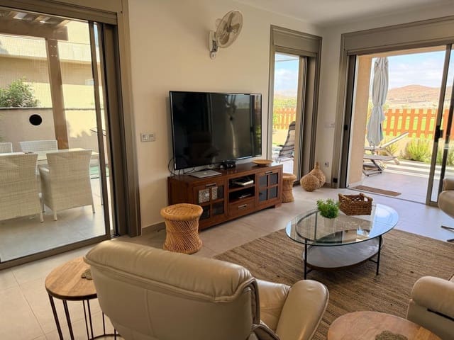 4 soveværelse Villa til salg i San Miguel de Abona med swimmingpool garage - € 795.000 (Ref: 10158064)