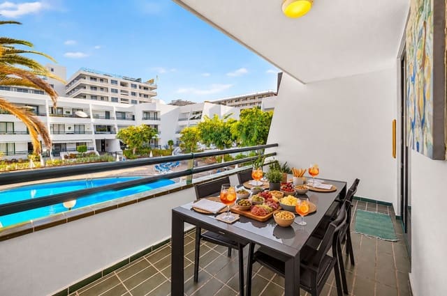 2 soverom Leilighet til salgs i Playa de las Americas, Arona med svømmebasseng garasje - € 460 000 (Ref: 10158066)
