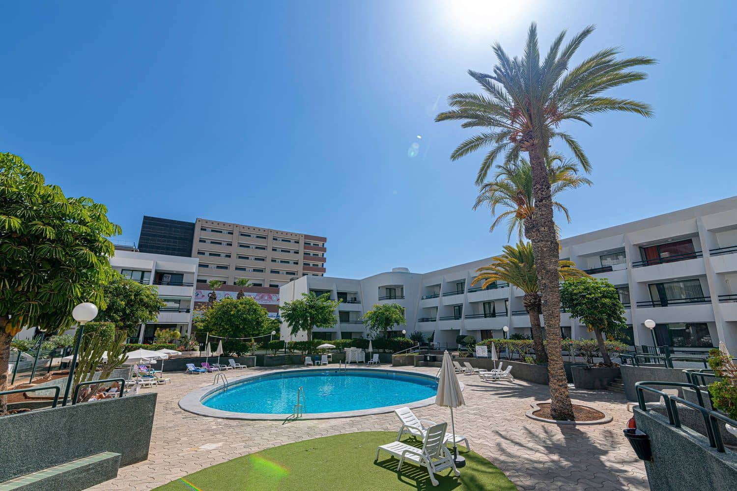 2 soverom Leilighet til salgs i Playa de las Americas med svømmebasseng garasje - € 460 000 (Ref: 10158066)
