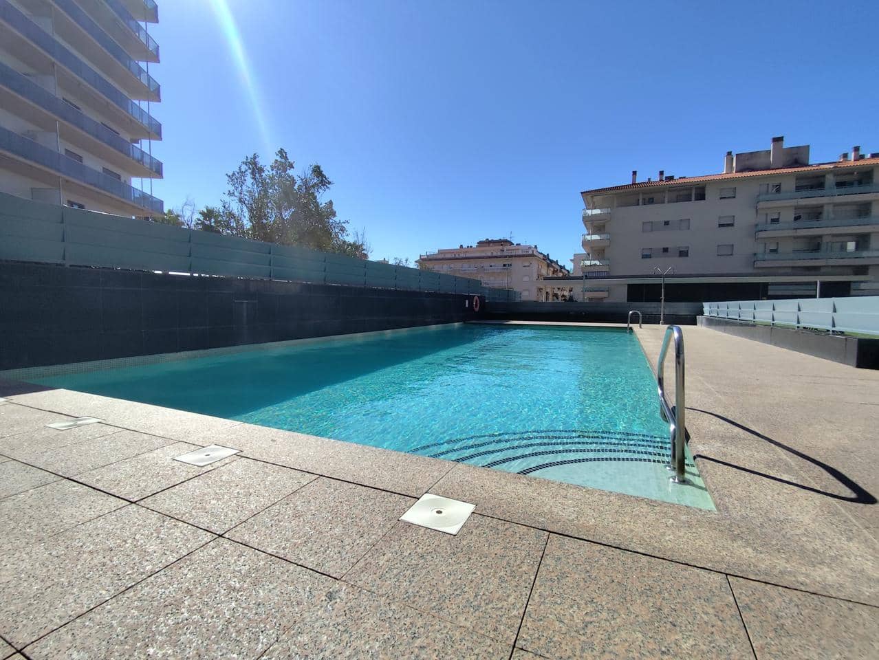 2 slaapkamer Flat te koop in L'Ampolla met garage - € 249.995 (Ref: 10039141)