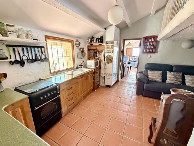 2 camera da letto Finca/Casa di Campagna in vendita in Tortosa con piscina garage - 265.000 € (Rif: 10095013)