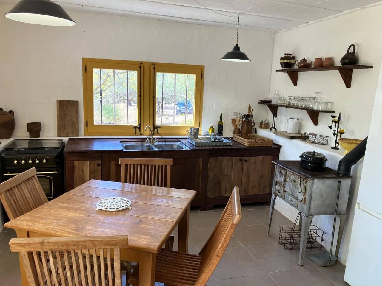 2 bedroom Finca/Country House for sale in Tortosa - € 237,000 (Ref: 10106446)