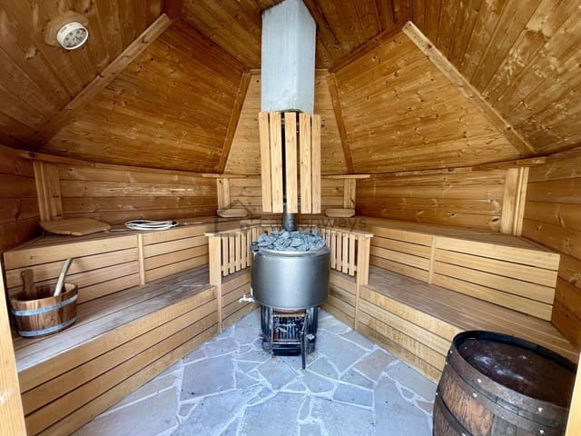4 soverom Finca/Herregård til salgs i El Perelló med svømmebasseng garasje - € 485 000 (Ref: 10153787)