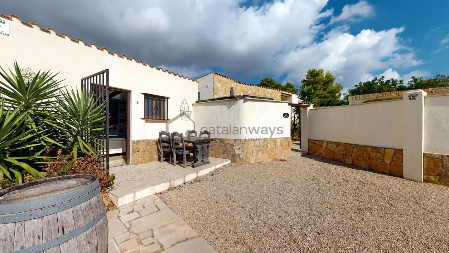 4 soverom Finca/Herregård til salgs i El Perello med svømmebasseng garasje - € 485 000 (Ref: 10153787)