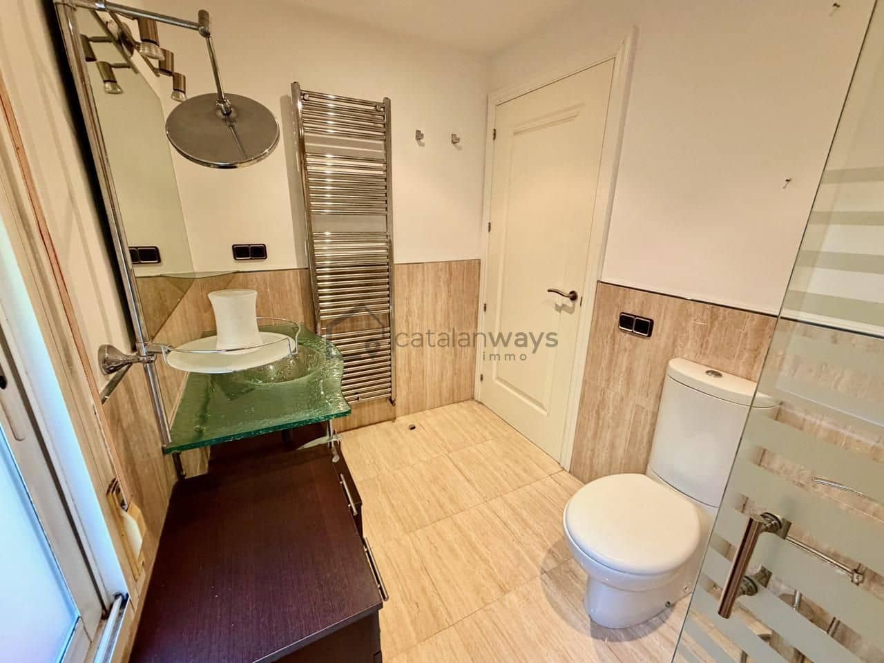 5 bedroom Villa for sale in Tortosa with pool garage - € 360,000 (Ref: 10163331)