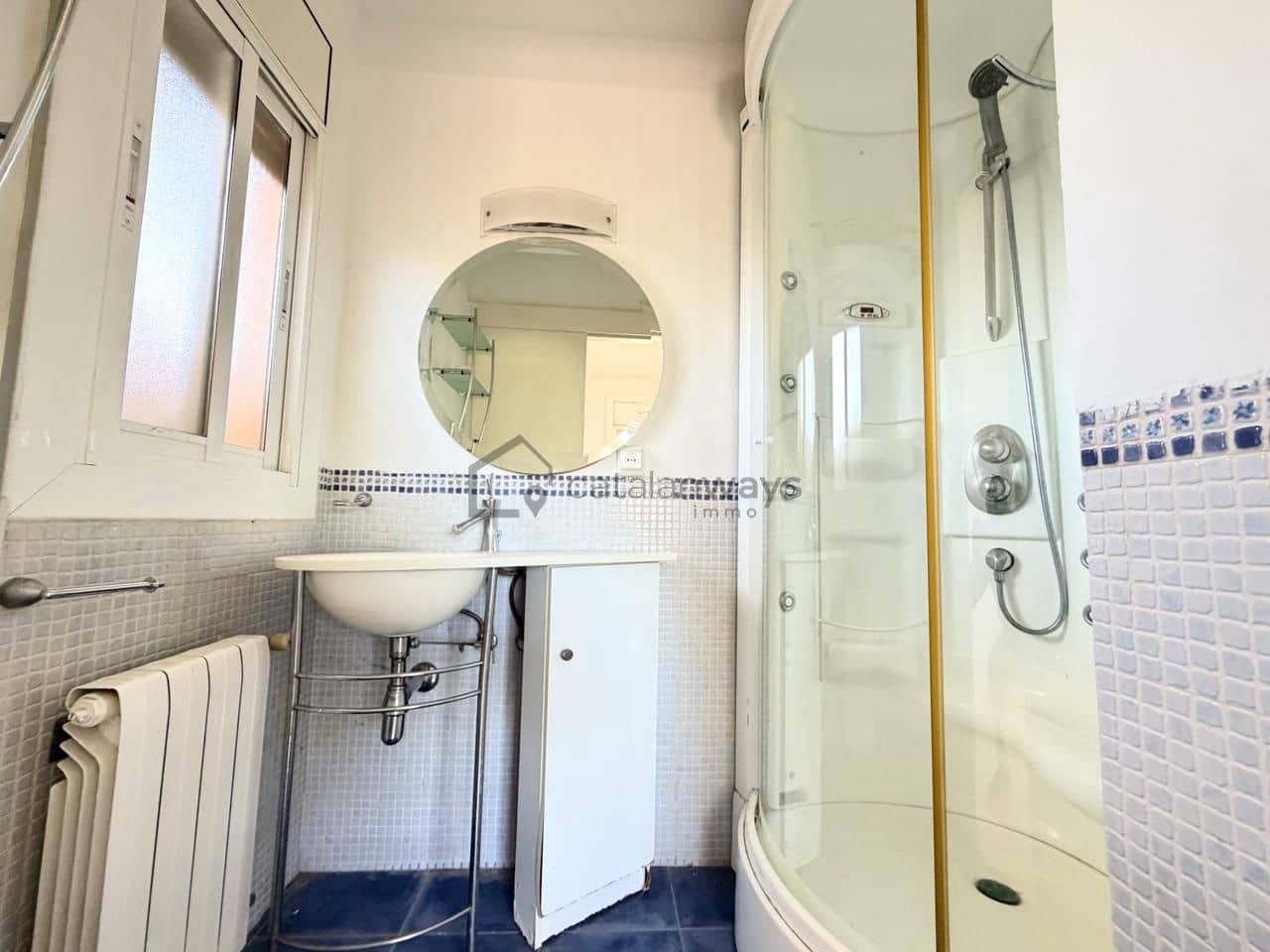 5 bedroom Villa for sale in Tortosa with pool garage - € 360,000 (Ref: 10163331)
