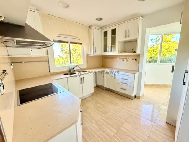 5 sovrum Villa till salu i Tortosa med pool garage - 360 000 € (Ref: 10163331)