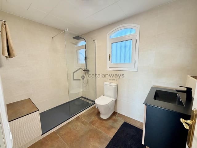 Chalet de 3 habitaciones en L'Ampolla en venta con piscina garaje - 439.000 € (Ref: 10172850)