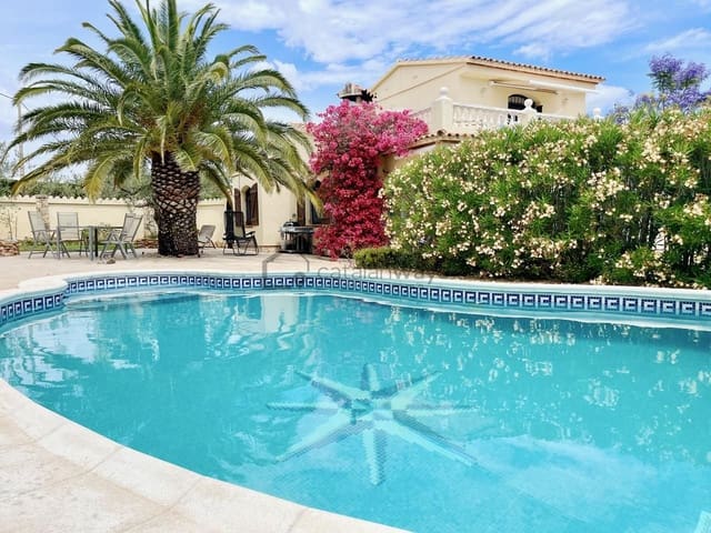 Chalet de 3 habitaciones en L'Ampolla en venta con piscina garaje - 439.000 € (Ref: 10172850)