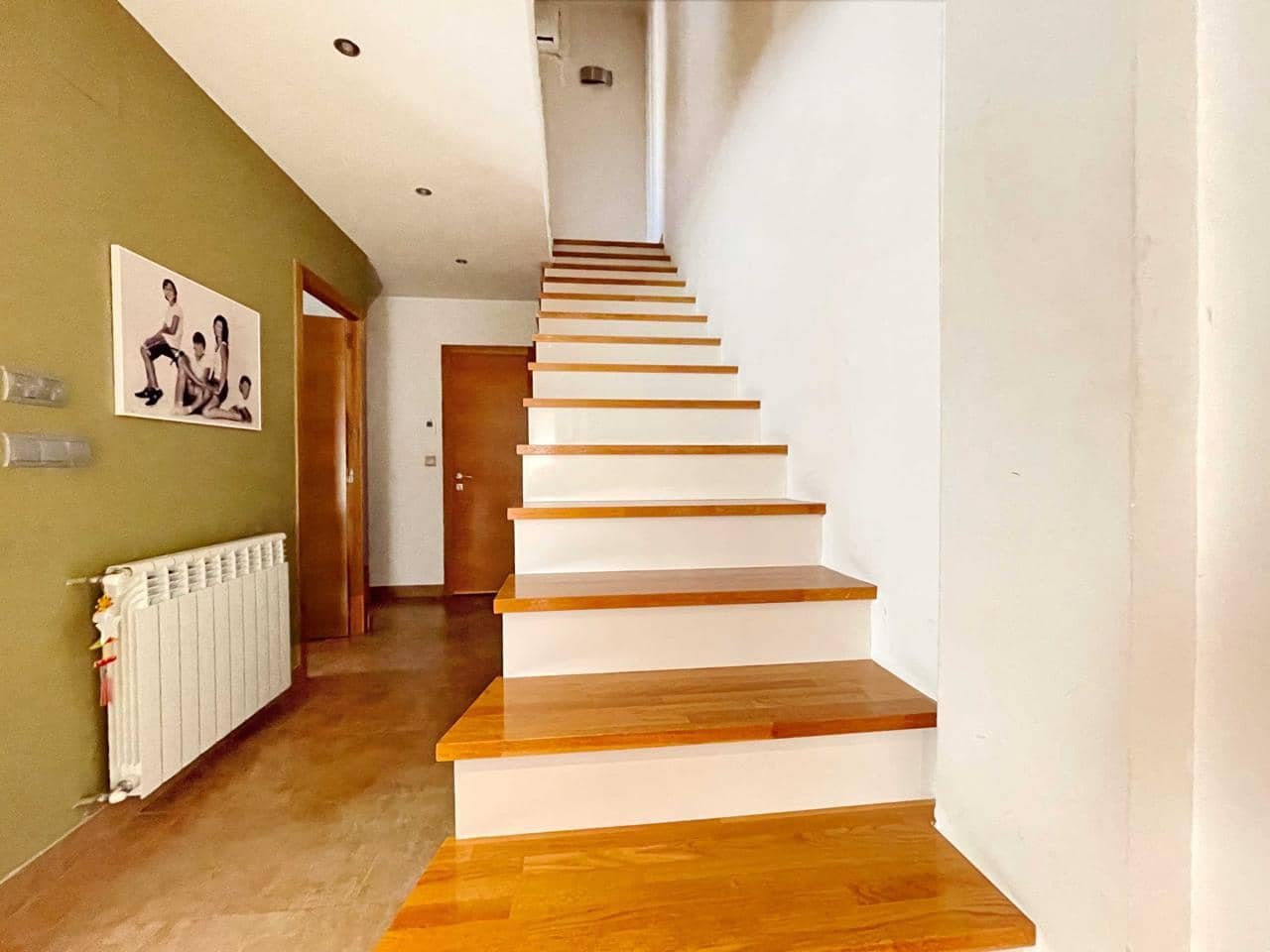 4 bedroom Villa for sale in El Perello with garage - € 315,000 (Ref: 8444443)