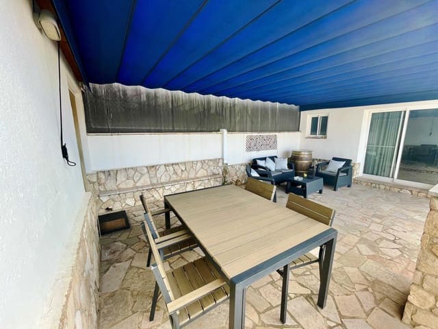 4 bedroom Villa for sale in El Perelló with garage - € 315,000 (Ref: 8444443)