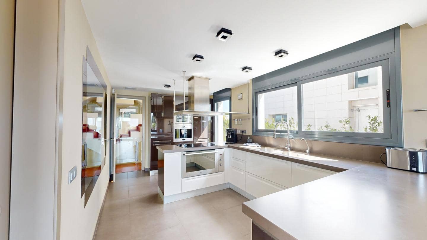 4 soverom Villa til salgs i El Perello med svømmebasseng garasje - € 1 150 000 (Ref: 8840340)