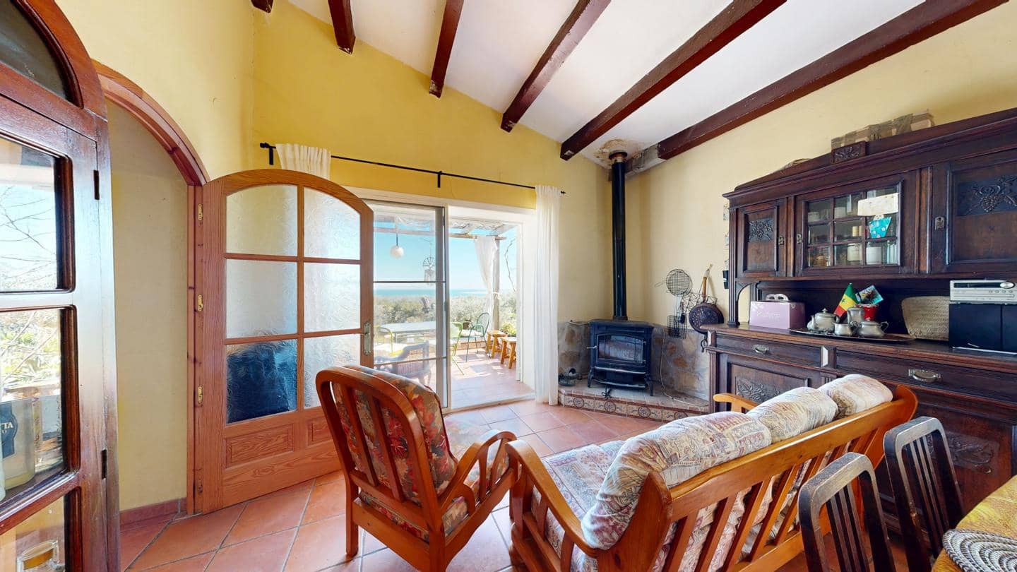 2 soveværelse Finca/Landehus til salg i El Perello med swimmingpool - € 339.000 (Ref: 8848442)