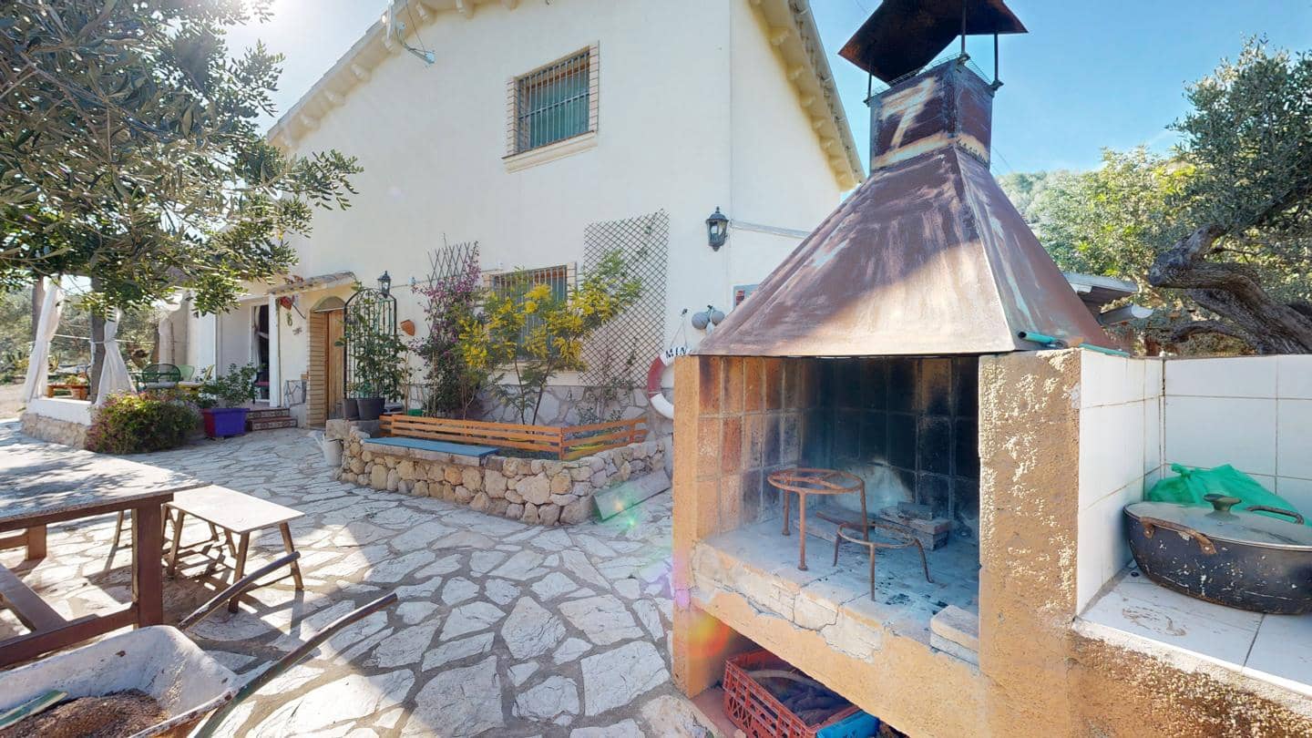 2 soveværelse Finca/Landehus til salg i El Perello med swimmingpool - € 339.000 (Ref: 8848442)