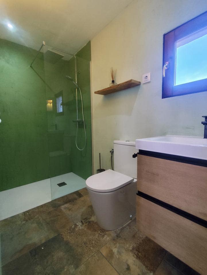 9 soveværelse Finca/Landehus til salg i L'Aldea med swimmingpool - € 650.000 (Ref: 8866467)