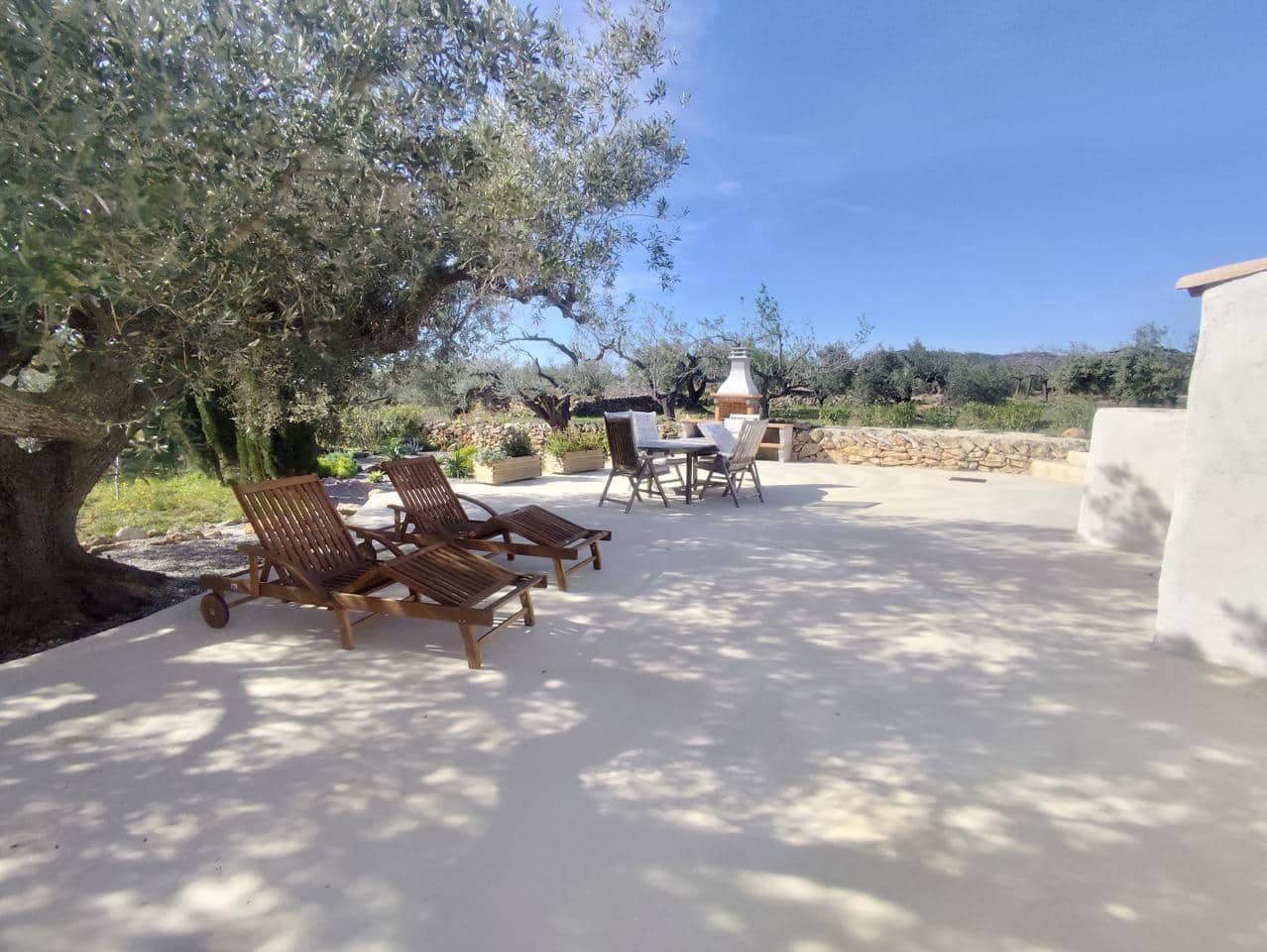 9 soveværelse Finca/Landehus til salg i L'Aldea med swimmingpool - € 650.000 (Ref: 8866467)