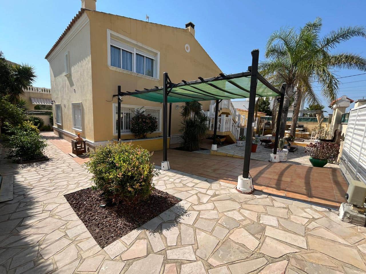 4 soverom Villa til salgs i L'Ametlla de Mar med svømmebasseng - € 330 000 (Ref: 8918457)