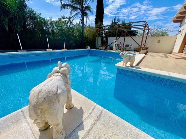5 bedroom Finca/Country House for sale in Camarles with pool - € 497,000 (Ref: 8920193)