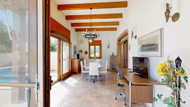 5 bedroom Finca/Country House for sale in Camarles with pool - € 497,000 (Ref: 8920193)