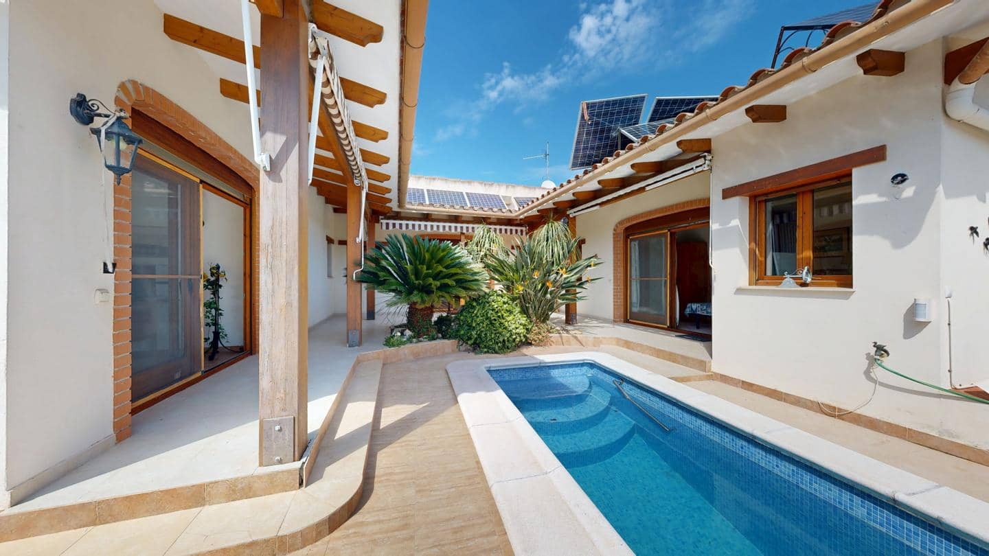 5 bedroom Finca/Country House for sale in Camarles with pool - € 497,000 (Ref: 8920193)