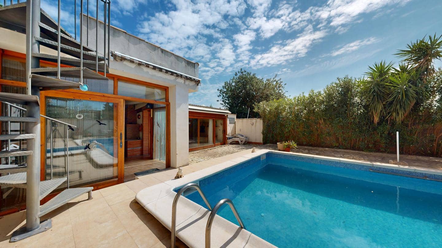 5 bedroom Finca/Country House for sale in Camarles with pool - € 497,000 (Ref: 8920193)