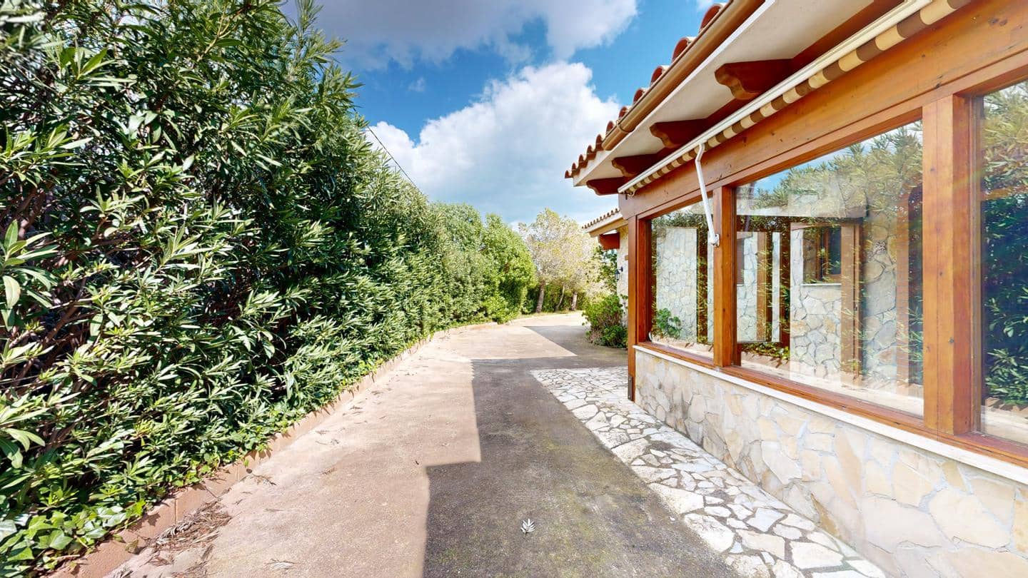 5 bedroom Finca/Country House for sale in Camarles with pool - € 497,000 (Ref: 8920193)