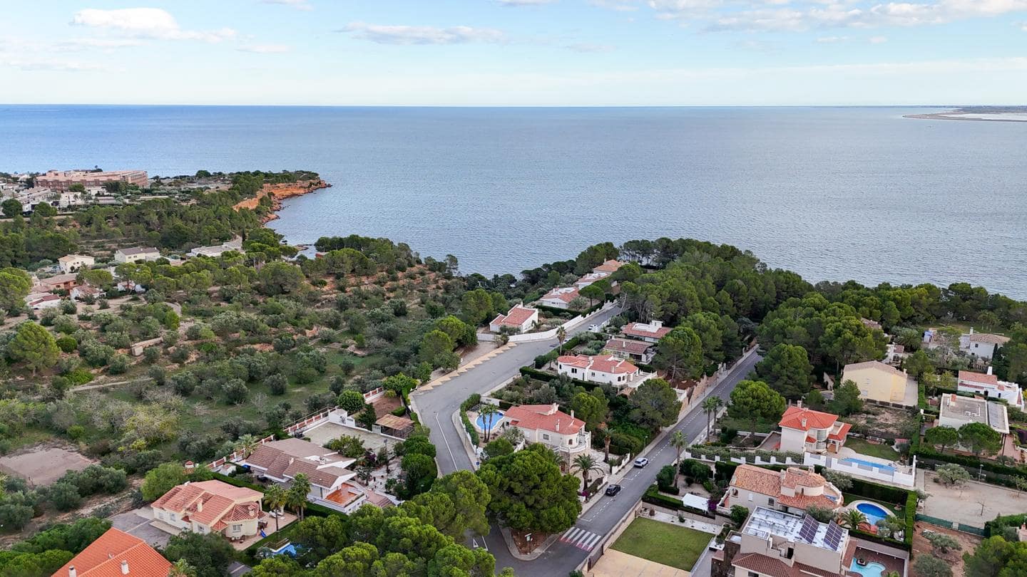 3 soveværelse Villa til salg i L'Ampolla med swimmingpool - € 495.000 (Ref: 8956102)