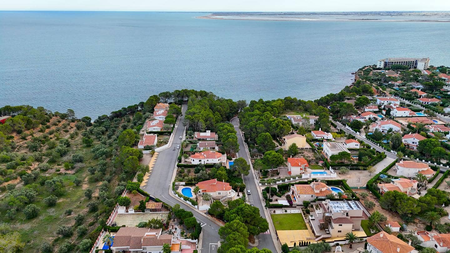 3 soveværelse Villa til salg i L'Ampolla med swimmingpool - € 495.000 (Ref: 8956102)