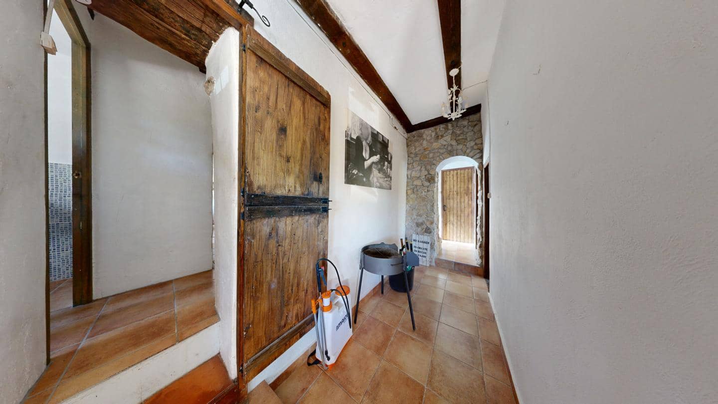 2 soveværelse Finca/Landehus til salg i El Perello med swimmingpool - € 295.000 (Ref: 8960698)