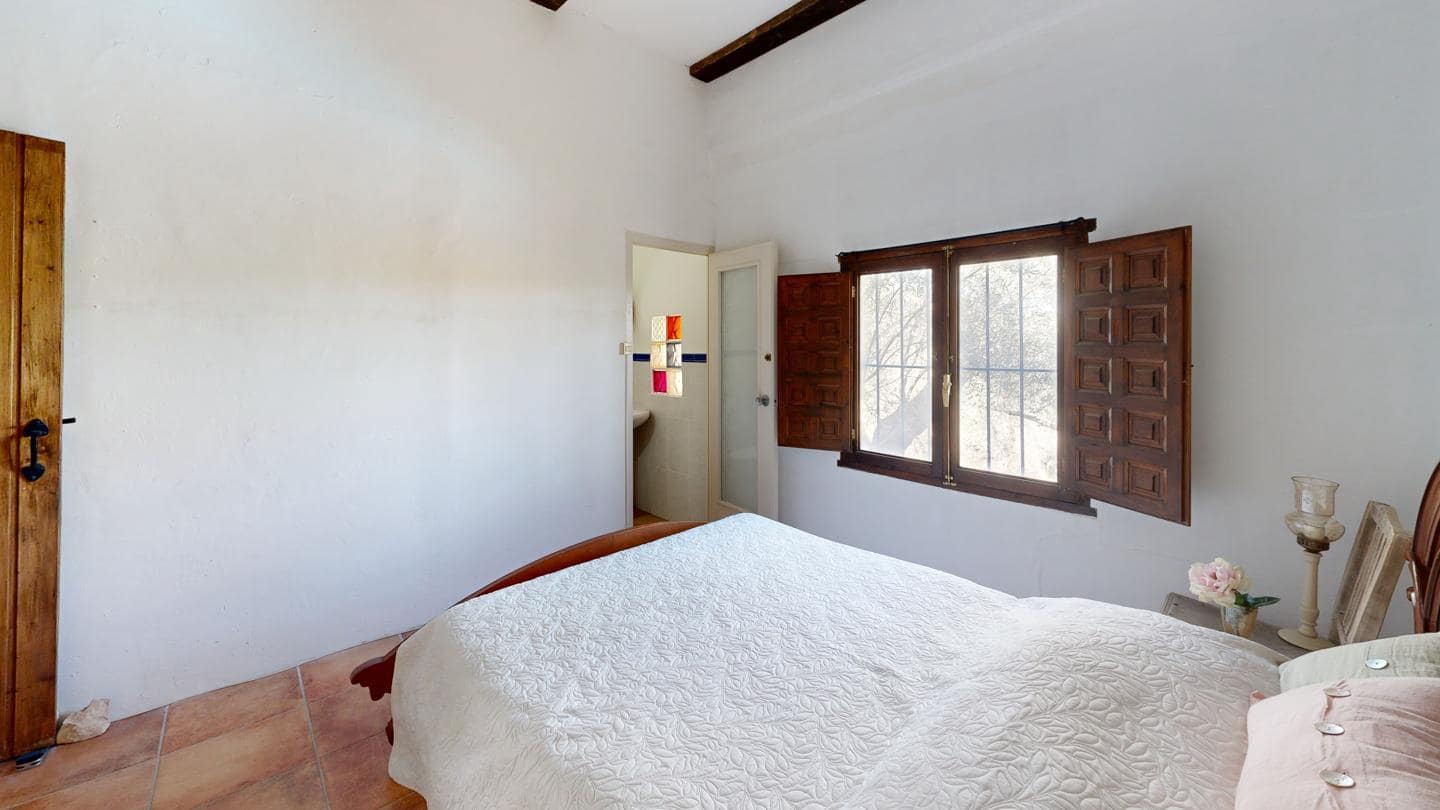 2 soveværelse Finca/Landehus til salg i El Perello med swimmingpool - € 295.000 (Ref: 8960698)