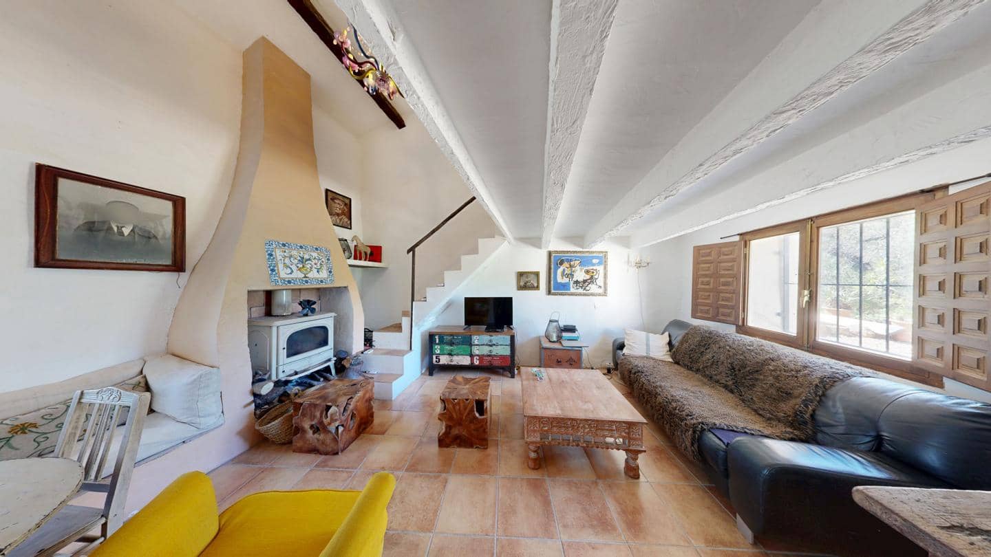 2 soveværelse Finca/Landehus til salg i El Perello med swimmingpool - € 295.000 (Ref: 8960698)