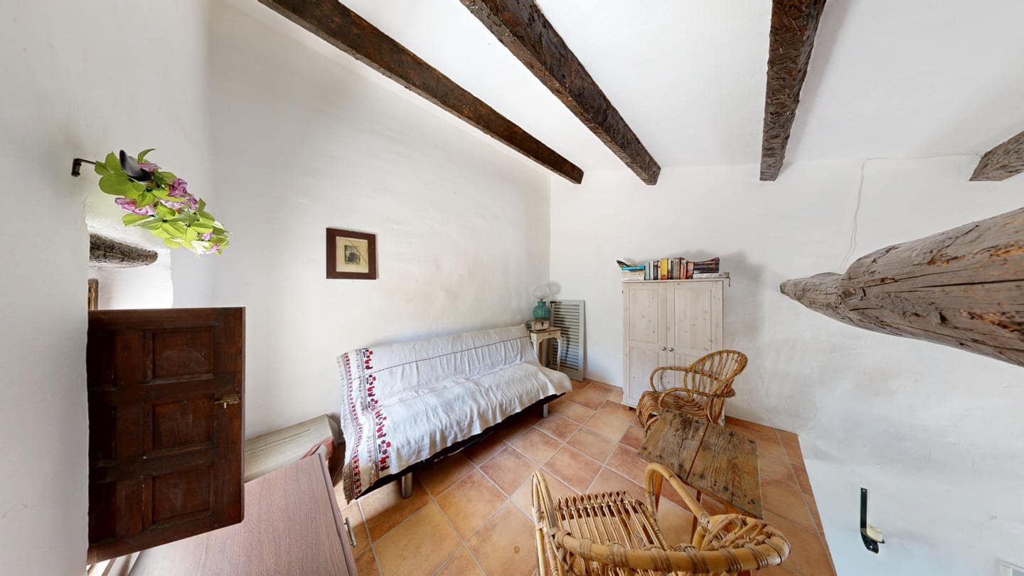 2 soveværelse Finca/Landehus til salg i El Perello med swimmingpool - € 295.000 (Ref: 8960698)